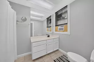 29 S State St E, Salt Lake City, UT 84111 - Photo 18