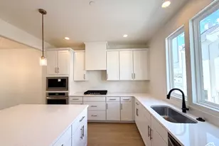5304 W Center Field Dr W, South Jordan, UT 84009 - Photo 8