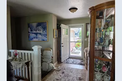 335 E 100 N, Hyrum, UT 84319 - Photo 10