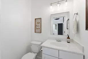 11301 S Blue Roan Ln E, Sandy, UT 84092 - Photo 18