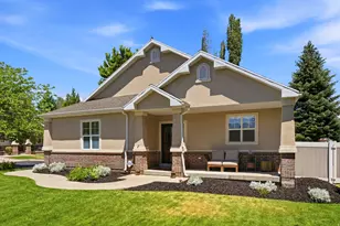 11301 S Blue Roan Ln E, Sandy, UT 84092 - Photo 2