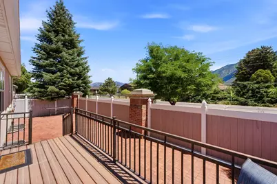 11301 S Blue Roan Ln E, Sandy, UT 84092 - Photo 38