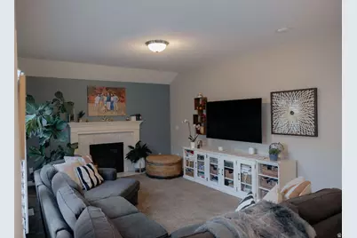 557 S 700 E, Orem, UT 84097 - Photo 14