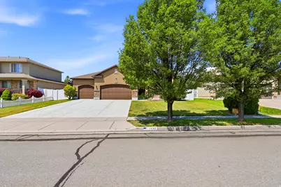 7598 S 4770 W, West Jordan, UT 84084 - Photo 36