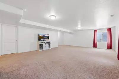 7598 S 4770 W, West Jordan, UT 84084 - Photo 18
