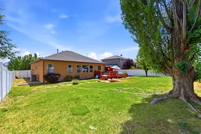 7598 S 4770 W, West Jordan, UT 84084 - Photo 32