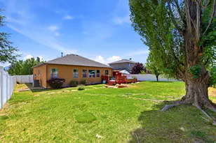 7598 S 4770 W, West Jordan, UT 84084 - Photo 32