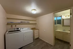 595 E Meadowlark Rd, Orem, UT 84097 - Photo 60
