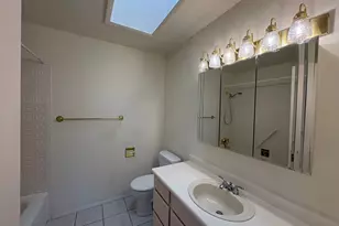 595 E Meadowlark Rd, Orem, UT 84097 - Photo 40