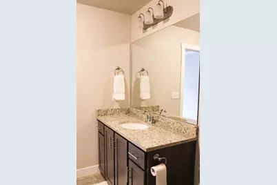 466 W 1595 N #102, Logan, UT 84341 - Photo 14