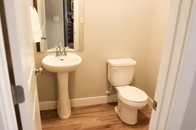 466 W 1595 N #102, Logan, UT 84341 - Photo 8