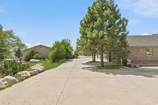 580 N 300 E, Millville, UT 84326 - Photo 60