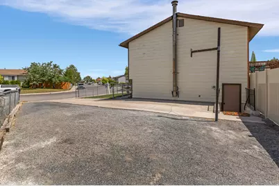 374 E 30 N, Grantsville, UT 84029 - Photo 22