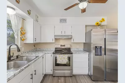374 E 30 N, Grantsville, UT 84029 - Photo 4