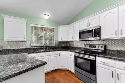 1084 E 1525 N, Layton, UT 84040 - Photo 6