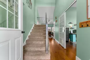 1084 E 1525 N, Layton, UT 84040 - Photo 2