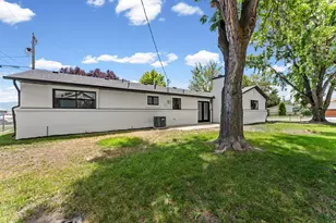 1898 W 600 S, Provo, UT 84601 - Photo 32