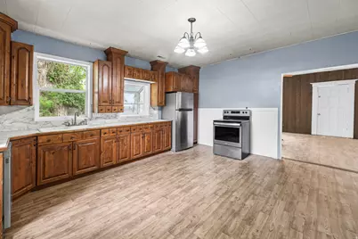 47 E Main, Grantsville, UT 84029 - Photo 2