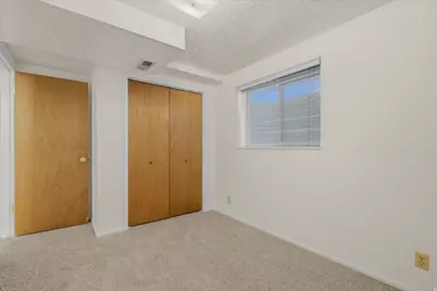 392 E Perrine Dr, Midvale, UT 84047 - Photo 28