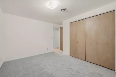 392 E Perrine Dr, Midvale, UT 84047 - Photo 26