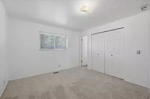 392 E Perrine Dr, Midvale, UT 84047 - Photo 22