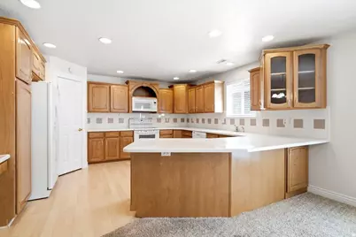 1124 W 2325 N, Layton, UT 84041 - Photo 14