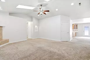 1124 W 2325 N, Layton, UT 84041 - Photo 10