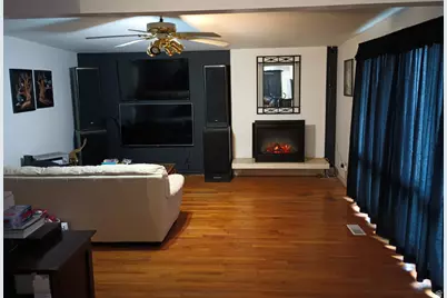 6151 W Parkway Blvd, West Valley, UT 84128 - Photo 12