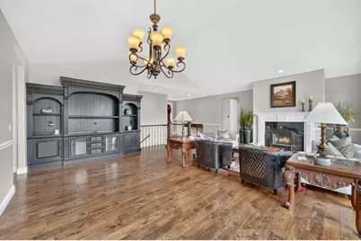 767 E Draper View Rd S, Draper, UT 84020 - Photo 8