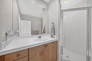 767 E Draper View Rd S, Draper, UT 84020 - Photo 48