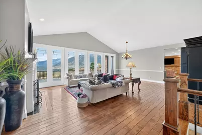 767 E Draper View Rd S, Draper, UT 84020 - Photo 6