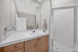 767 E Draper View Rd S, Draper, UT 84020 - Photo 48