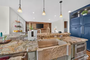 767 E Draper View Rd S, Draper, UT 84020 - Photo 14