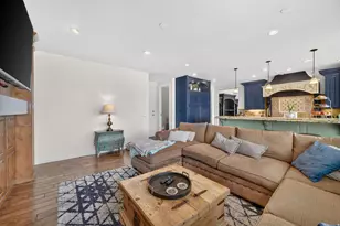 767 E Draper View Rd S, Draper, UT 84020 - Photo 18