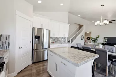 532 W Kit Fox Dr, Saratoga Springs, UT 84045 - Photo 12