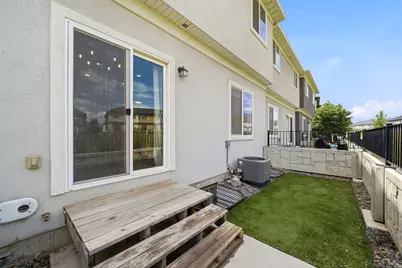 704 N 2560 E, Spanish Fork, UT 84660 - Photo 28