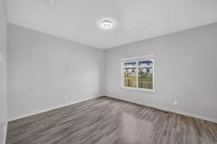 704 N 2560 E, Spanish Fork, UT 84660 - Photo 4