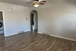 3847 E Cunninghill Dr E, Eagle Mountain, UT 84005 - Photo 4