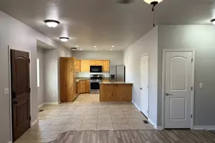 3847 E Cunninghill Dr E, Eagle Mountain, UT 84005 - Photo 6