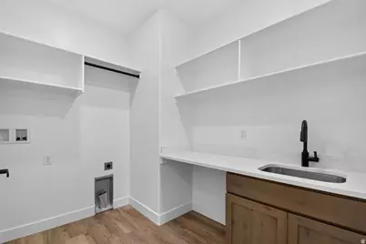 260 W 450 S, Ephraim, UT 84627 - Photo 14