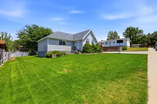 1090 W 285 S, Orem, UT 84058 - Photo 2
