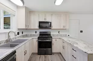 1090 W 285 S, Orem, UT 84058 - Photo 28