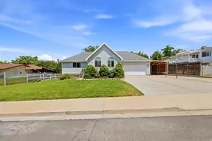 1090 W 285 S, Orem, UT 84058 - Photo 14