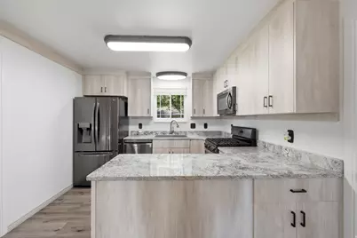 1090 W 285 S, Orem, UT 84058 - Photo 30