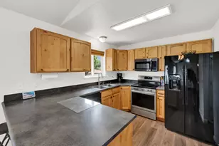 388 N 400 W, Santaquin, UT 84655 - Photo 10
