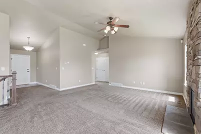 5920 S 4150 W, Roy, UT 84067 - Photo 4