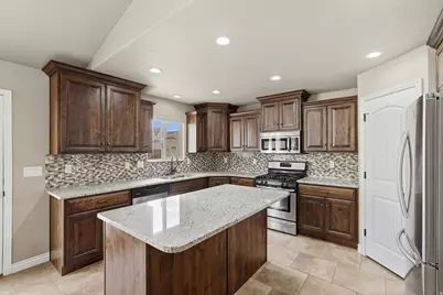 5920 S 4150 W, Roy, UT 84067 - Photo 8