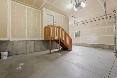 5920 S 4150 W, Roy, UT 84067 - Photo 32