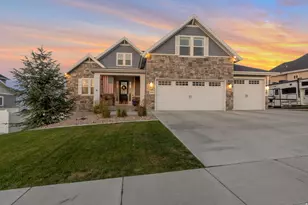 1572 S Sage View Ct, Saratoga Springs, UT 84045 - Photo 2