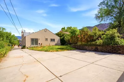 1341 29th St, Ogden, UT 84403 - Photo 30